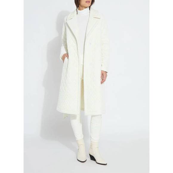 NEW LYSSE starla velvet coat in cream